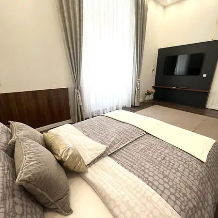 Elizabeth Deluxe Budapešť