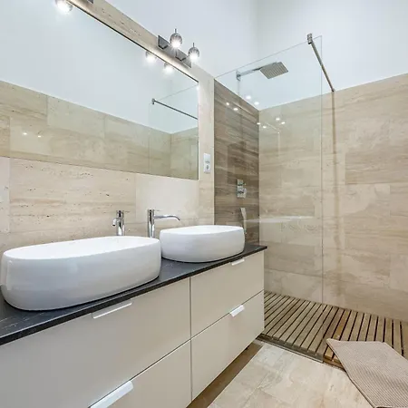 Elizabeth Deluxe Budapest